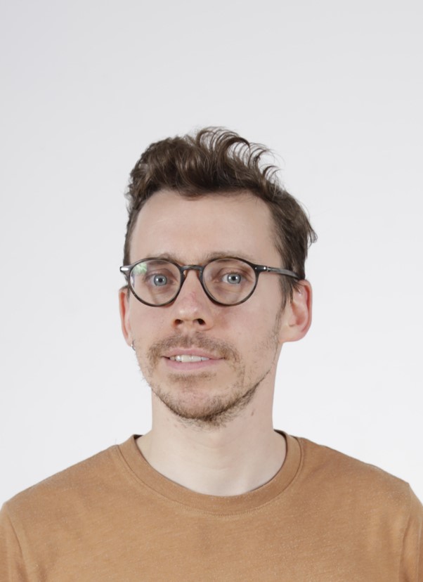 Van Nieuwenhoven Gil